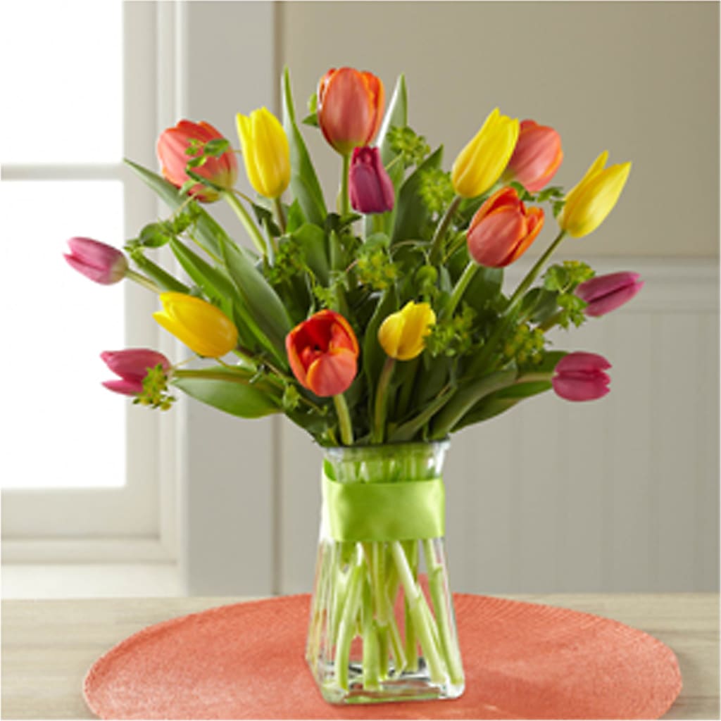 Sunlit Treasures Bouquet – VINE & IVY FLOWERS, Suffield CT