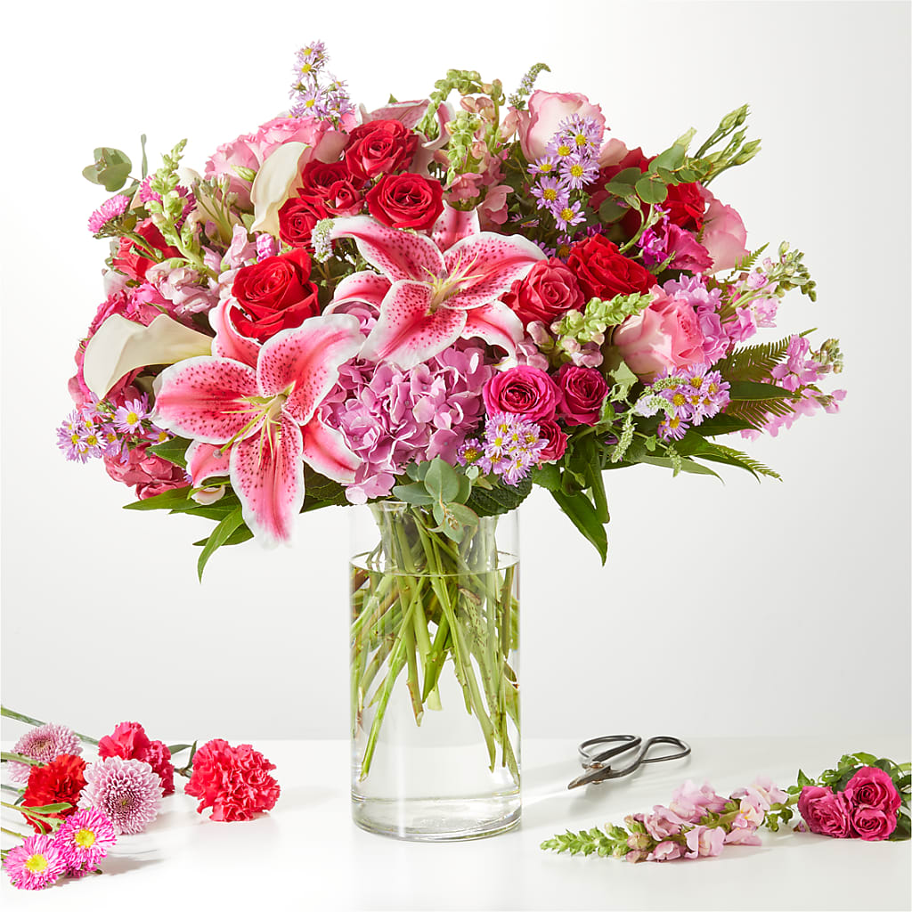 Swooning Over You - A Luxury Florist Original – VINE & IVY FLOWERS, Suffield CT
