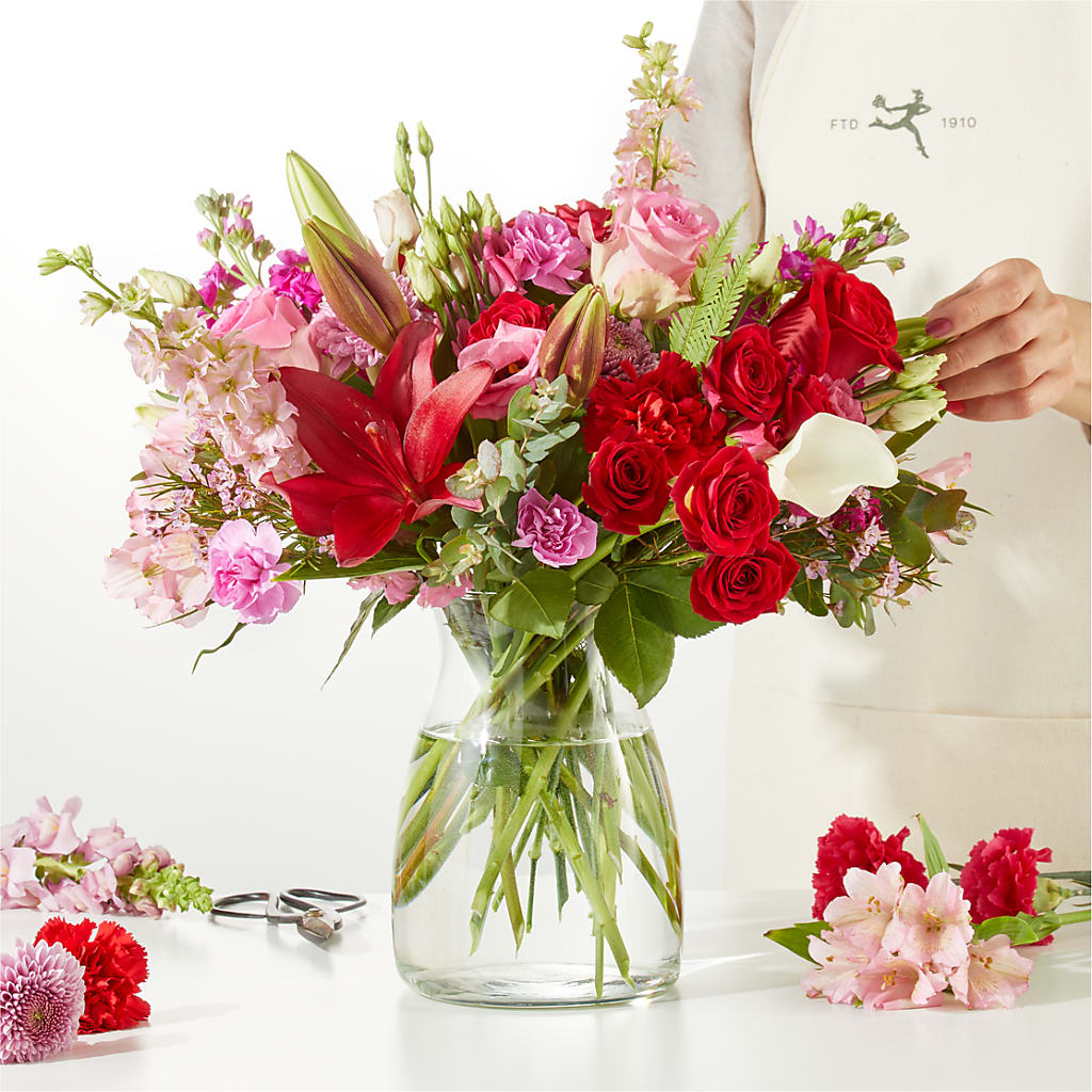 Together Forever - A Florist Original – VINE & IVY FLOWERS, Suffield CT