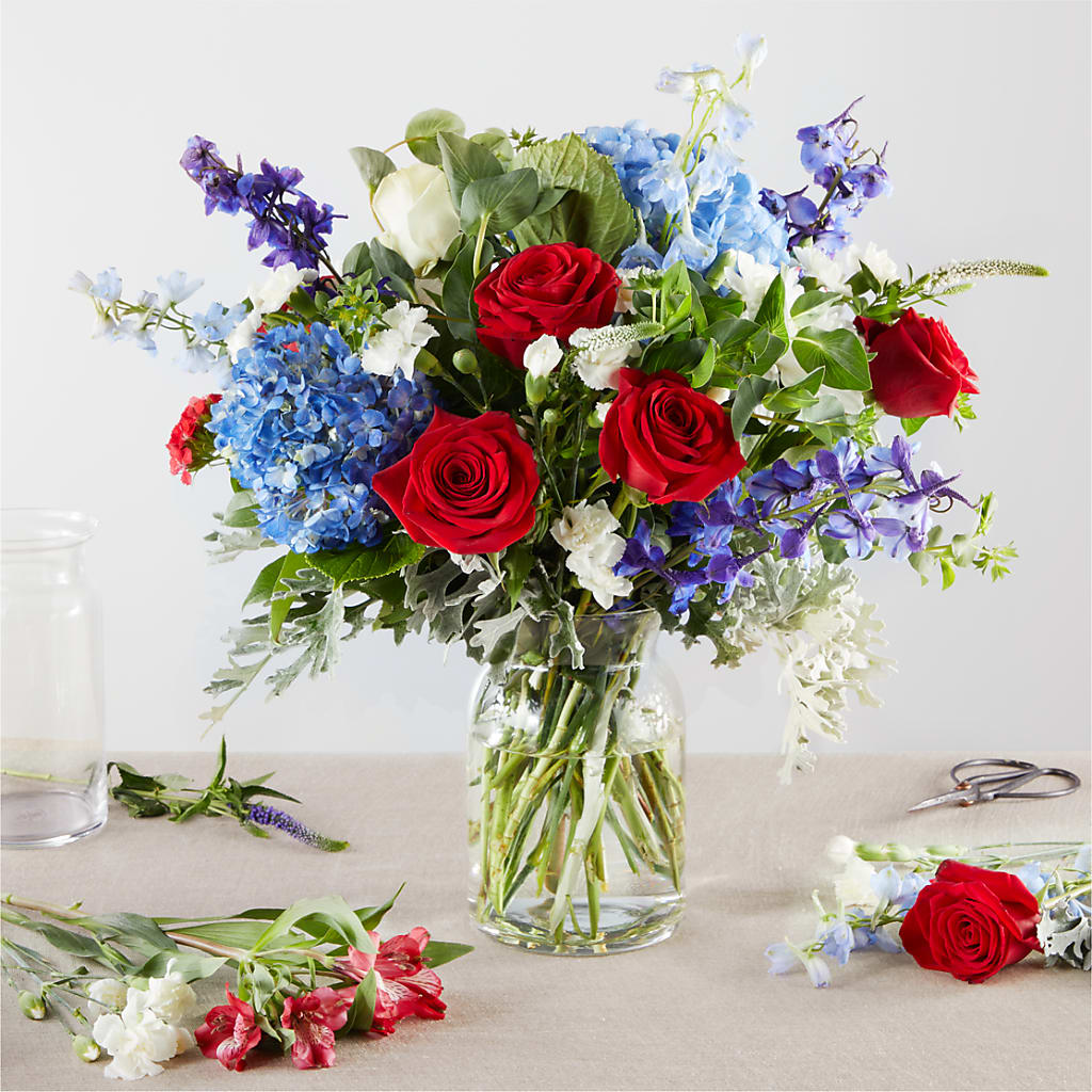 Star Spangled - A Florist Original – VINE & IVY FLOWERS, Suffield CT