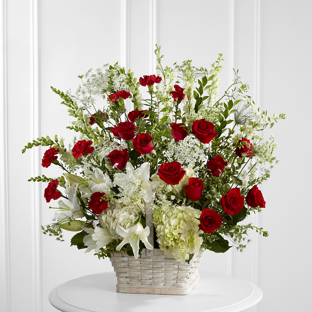 In Loving Memory Arrangement – VINE & IVY FLOWERS, Suffield CT
