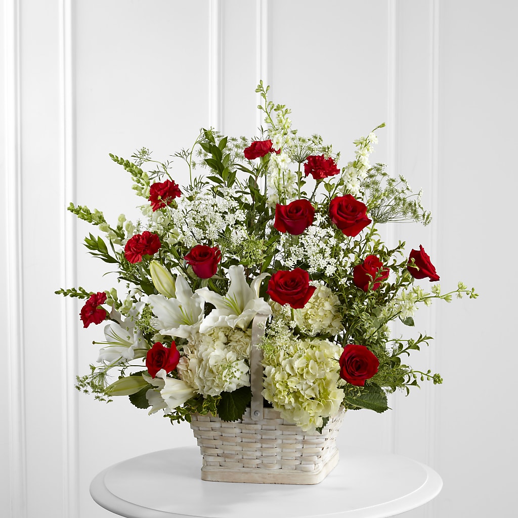 In Loving Memory Arrangement – VINE & IVY FLOWERS, Suffield CT
