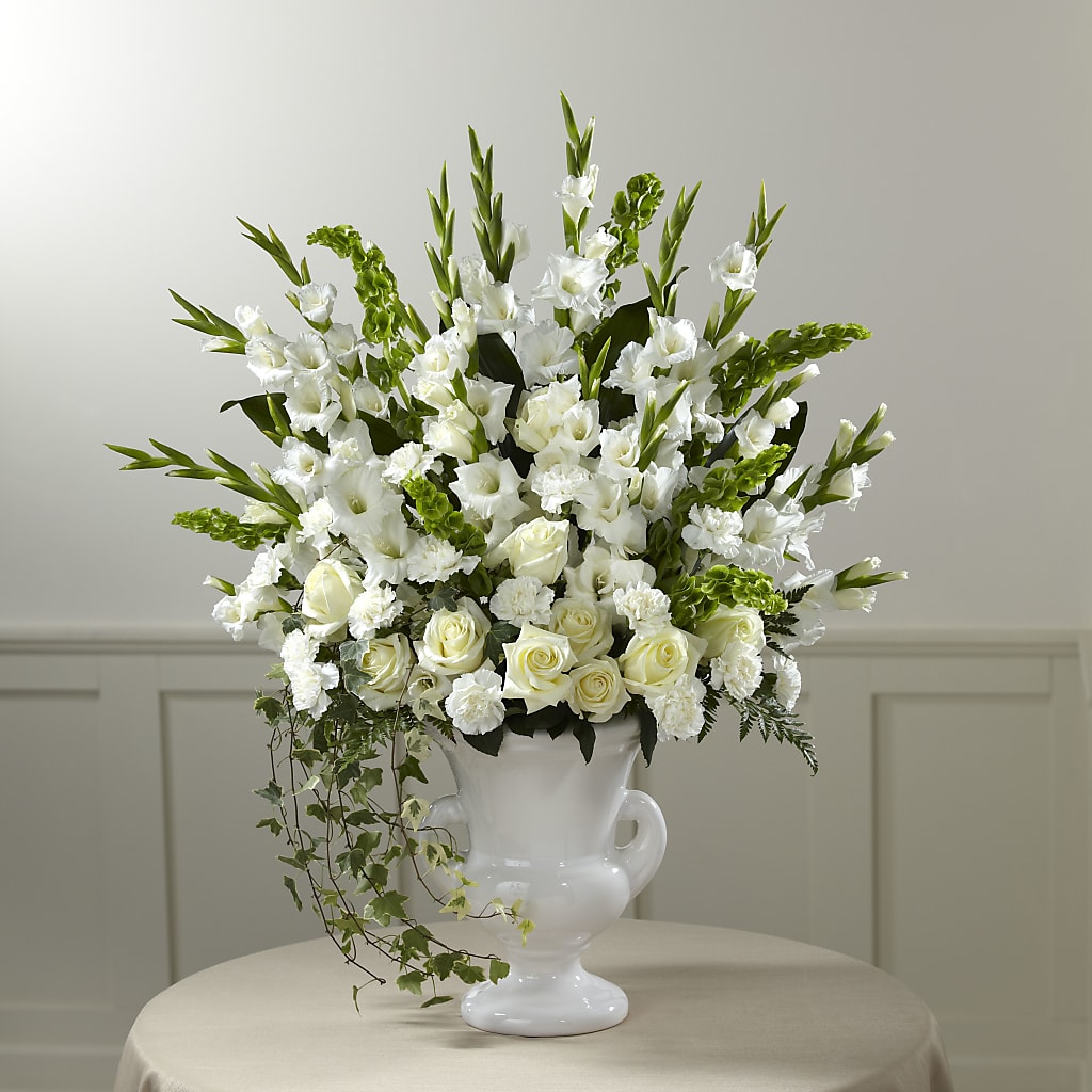 Fond Reflections Arrangement – VINE & IVY FLOWERS, Suffield CT
