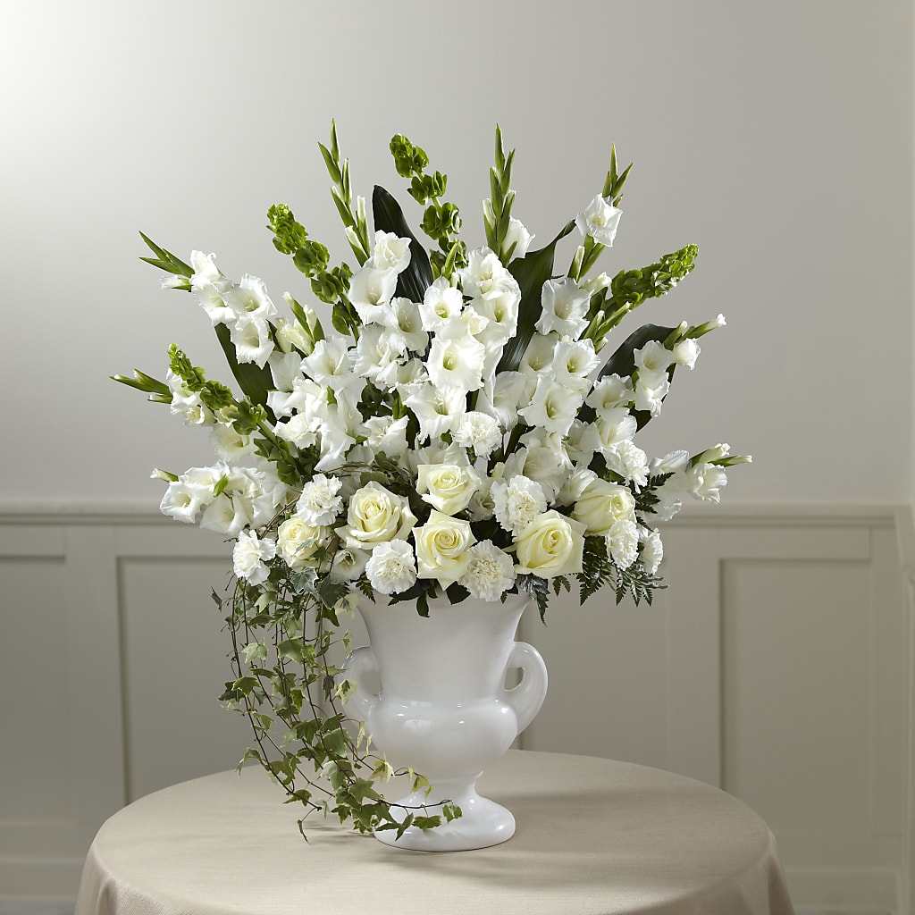 Fond Reflections Arrangement – VINE & IVY FLOWERS, Suffield CT