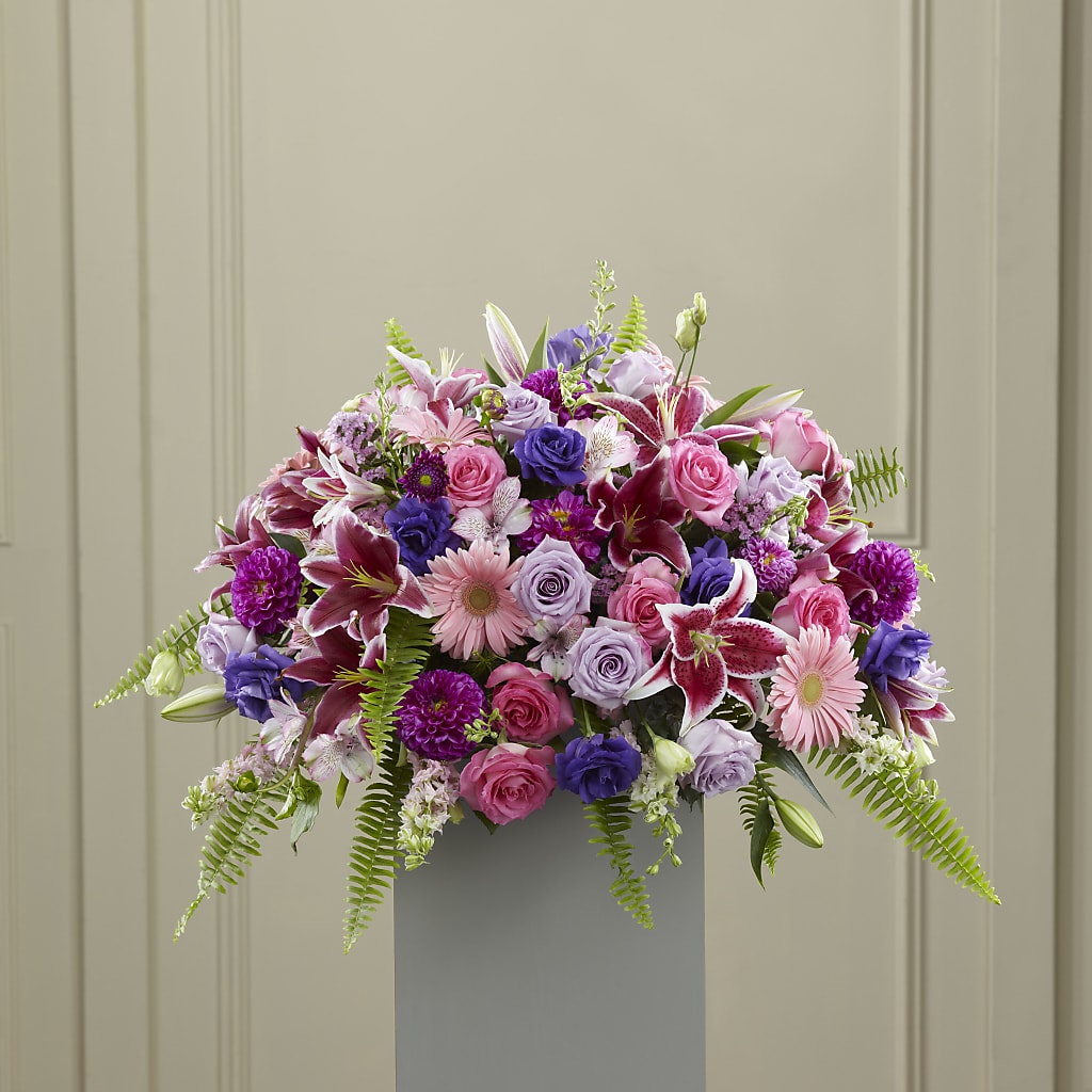 Fare Thee Well Pedestal – VINE & IVY FLOWERS, Suffield CT