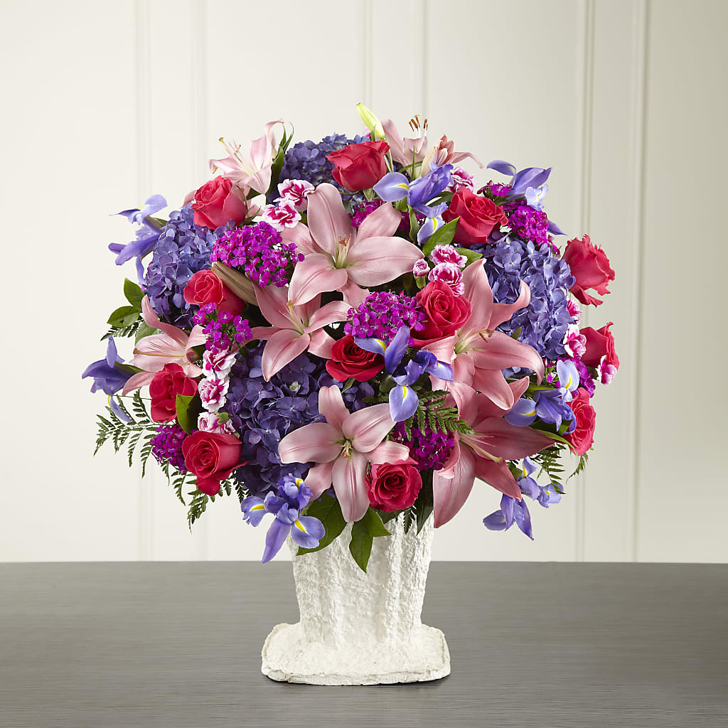 We Fondly Remember Arrangement – VINE & IVY FLOWERS, Suffield CT
