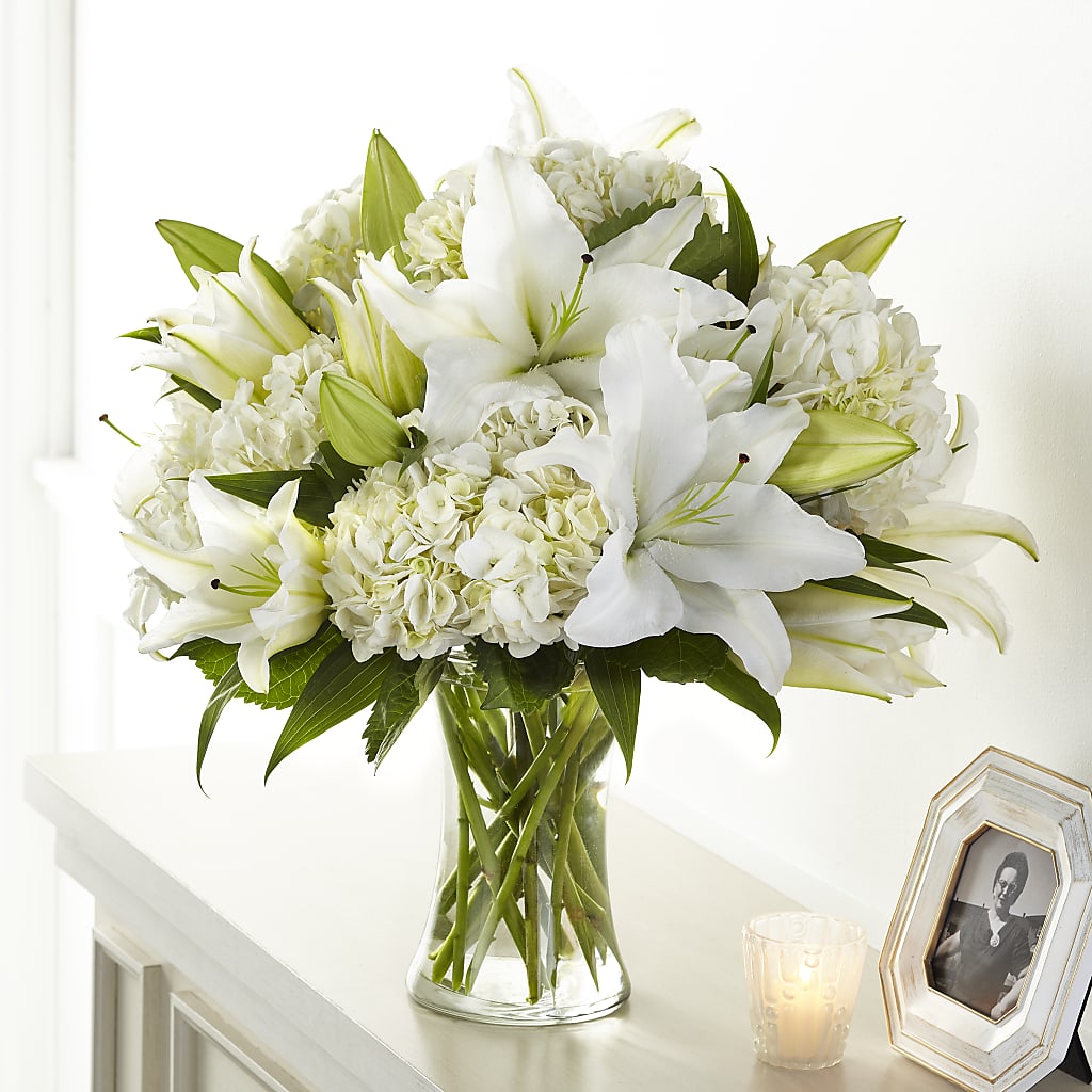 Compassionate Lily Bouquet – VINE & IVY FLOWERS, Suffield CT
