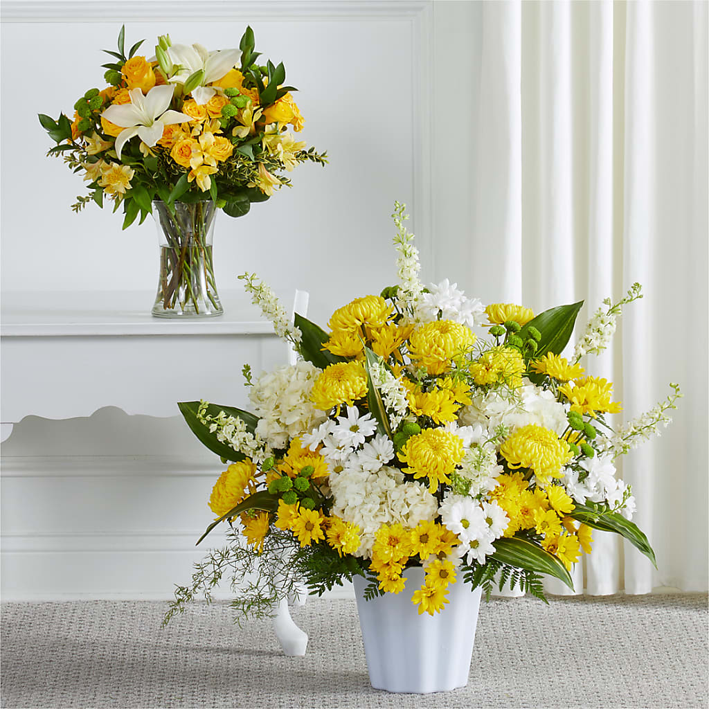 Warm Remembrance Bundles – VINE & IVY FLOWERS, Suffield CT