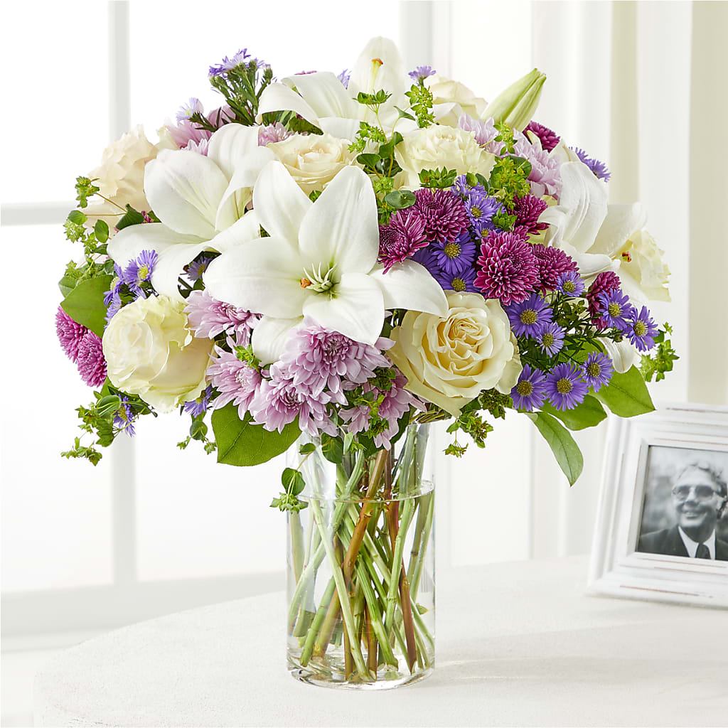 Wishing Peace Bouquet – VINE & IVY FLOWERS, Suffield CT