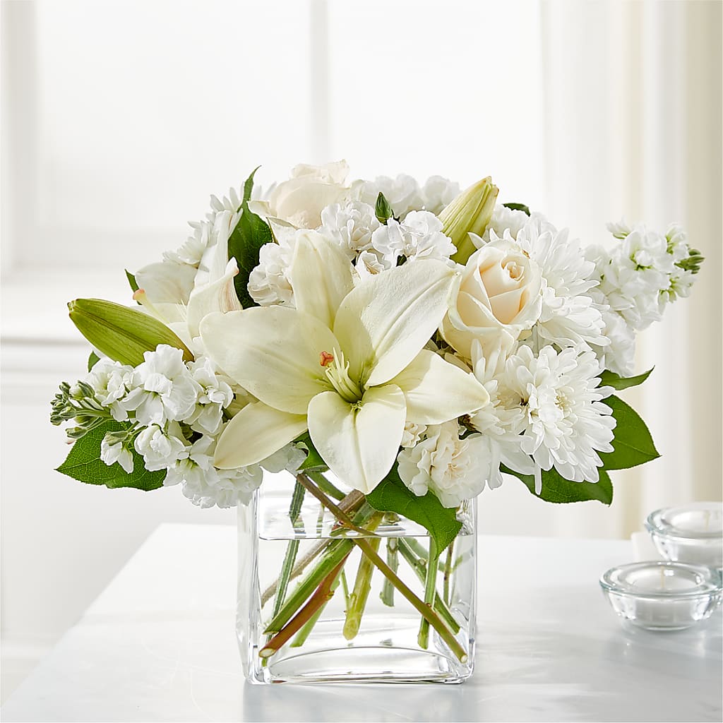 Gentle Breeze Bouquet – VINE & IVY FLOWERS, Suffield CT