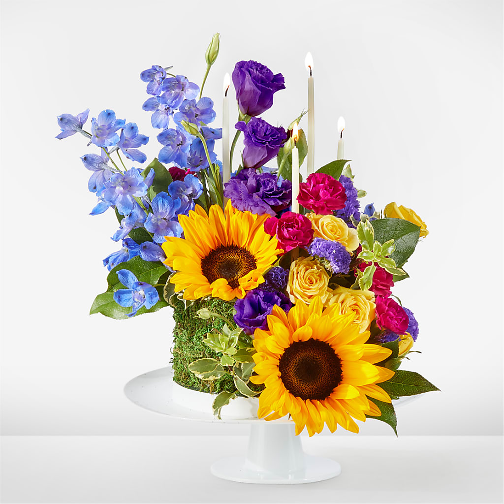 Star of the Day Floral Cake – VINE & IVY FLOWERS, Suffield CT