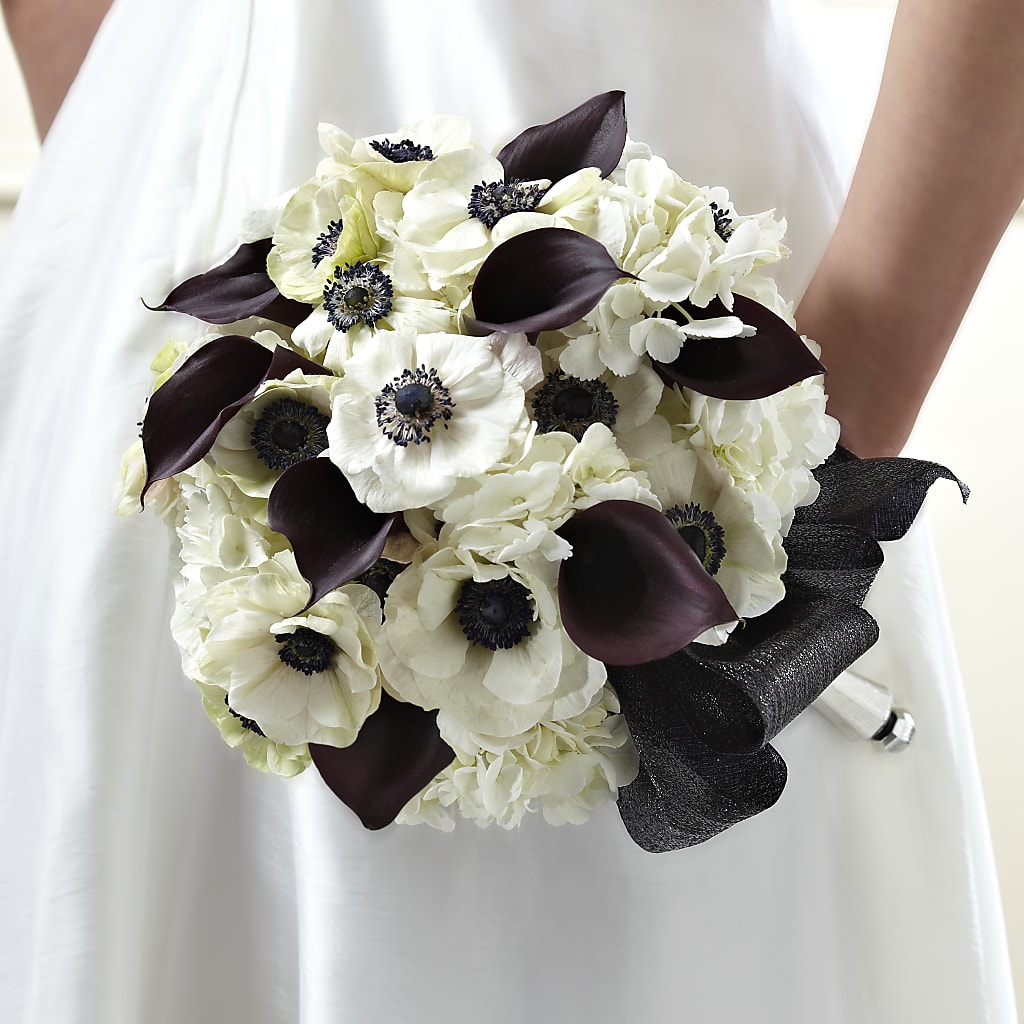To Have and To Hold Bouquet – VINE & IVY FLOWERS, Suffield CT