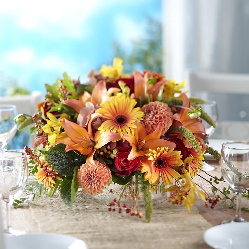 One and Only Centerpiece – VINE & IVY FLOWERS, Suffield CT