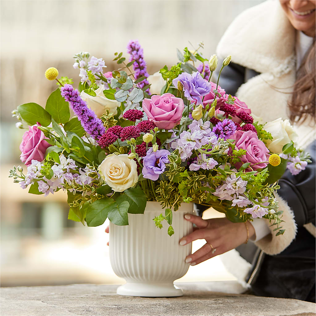 Work of Art Bouquet – VINE & IVY FLOWERS, Suffield CT