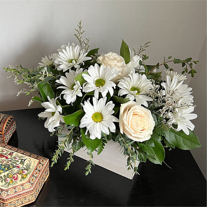 Fresh Linen Box Bouquet – VINE & IVY FLOWERS, Suffield CT