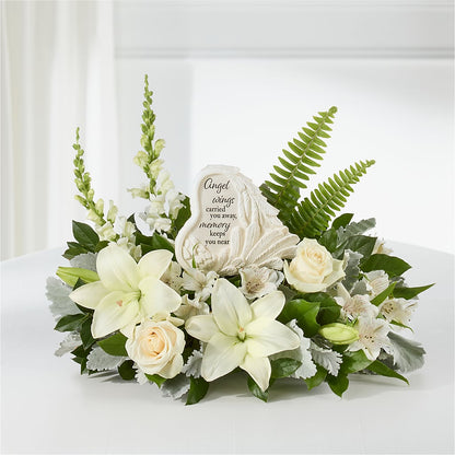 Holding You Close Arrangement – VINE & IVY FLOWERS, Suffield CT