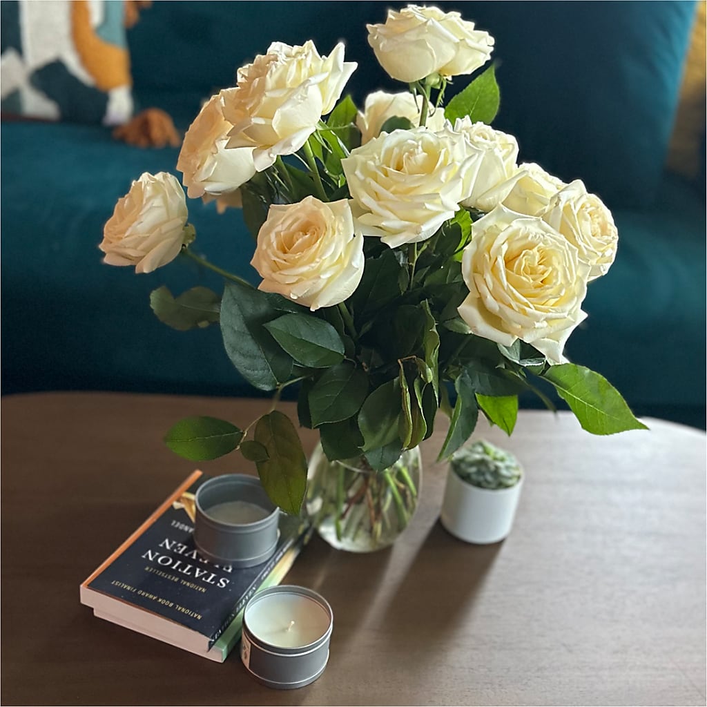 Long Stem Yellow Rose Bouquet – VINE & IVY FLOWERS, Suffield CT