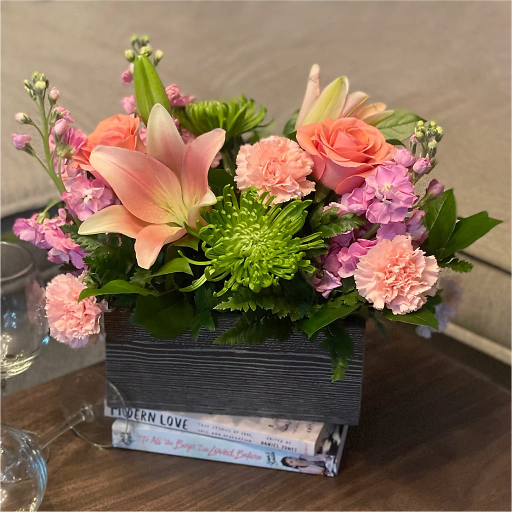 Beautiful Spirit Basket – VINE & IVY FLOWERS, Suffield CT