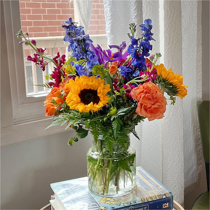 Rays of Life Bouquet – VINE & IVY FLOWERS, Suffield CT