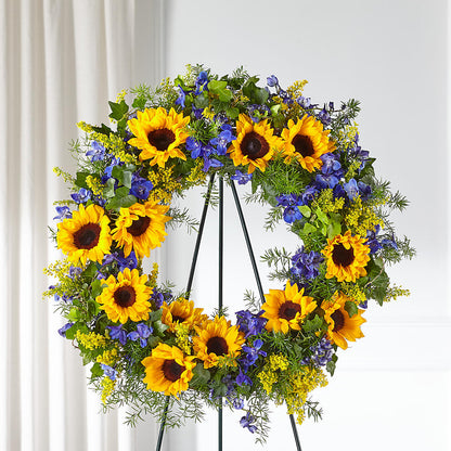 Bright Rays Wreath – VINE & IVY FLOWERS, Suffield CT
