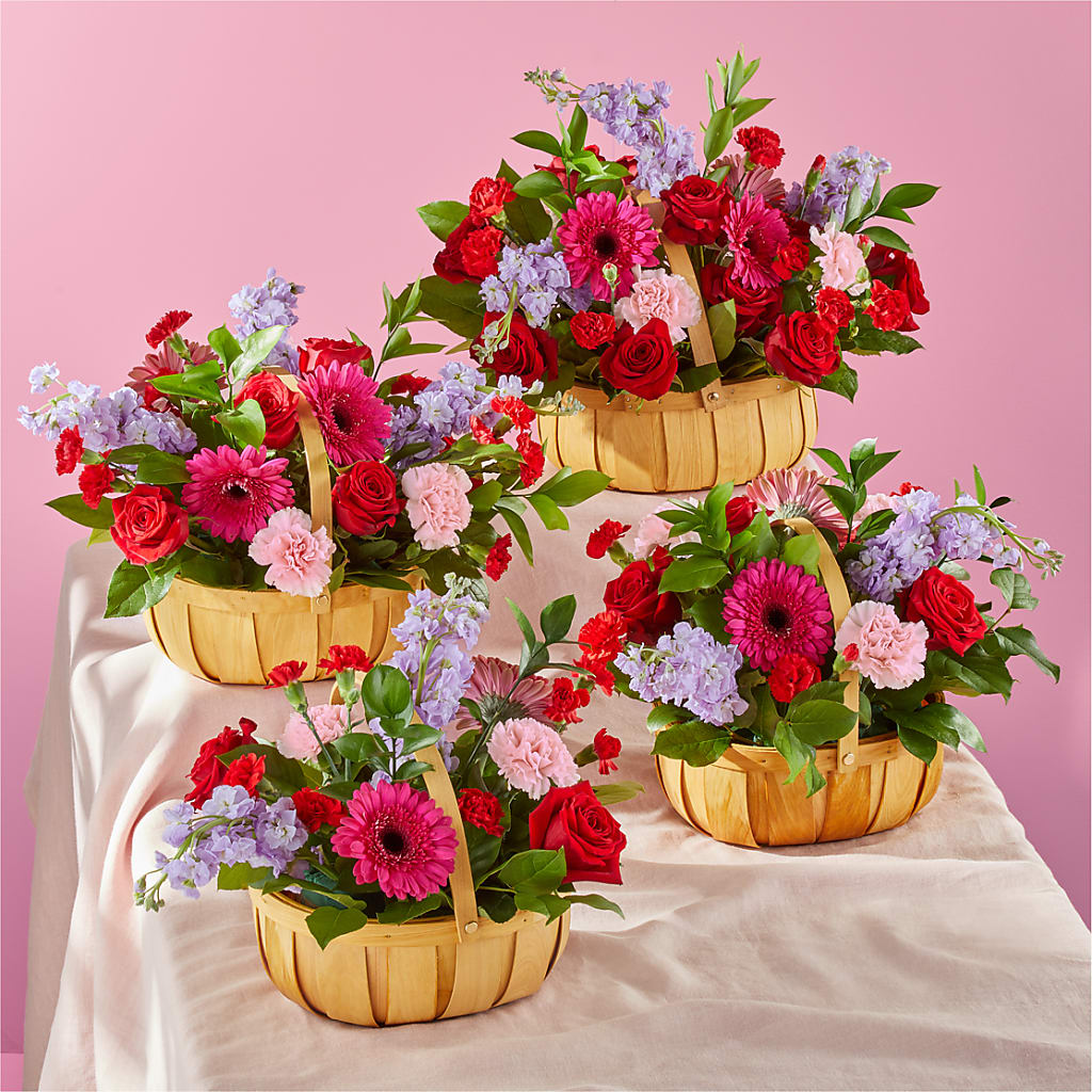 Pink Picnic Basket – VINE & IVY FLOWERS, Suffield CT