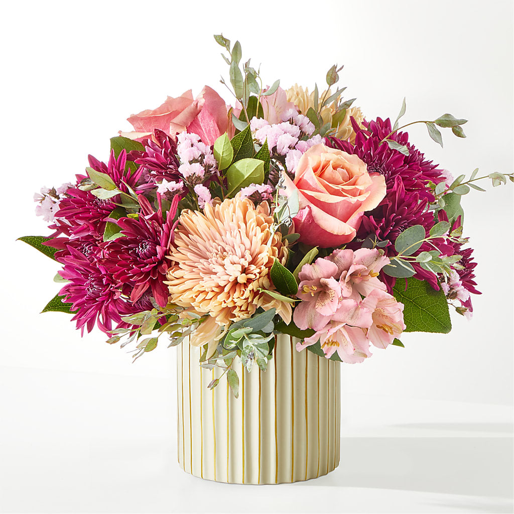 Berry Cobbler Bouquet with Ivory Vase – VINE & IVY FLOWERS, Suffield CT
