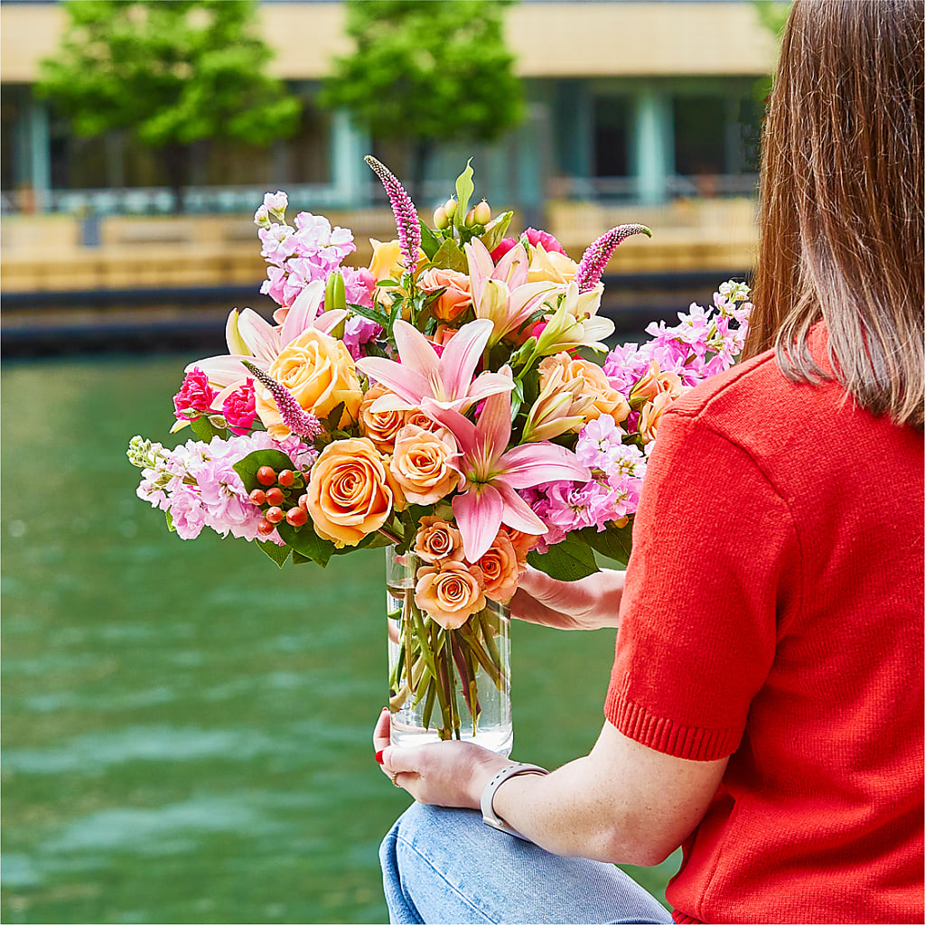 Bisous Bouquet – VINE & IVY FLOWERS, Suffield CT