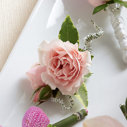 Pink Spray Rose Boutonniere – VINE & IVY FLOWERS, Suffield CT