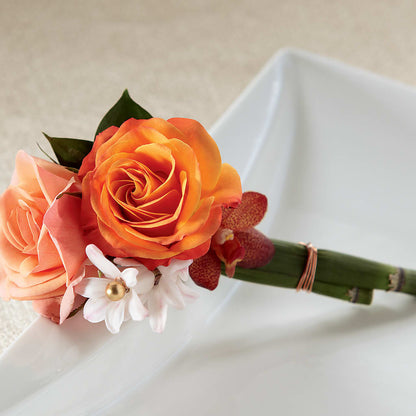 Sunset Dream Boutonniere – VINE & IVY FLOWERS, Suffield CT