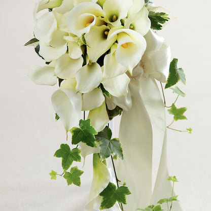 White Chapel Bouquet – VINE & IVY FLOWERS, Suffield CT