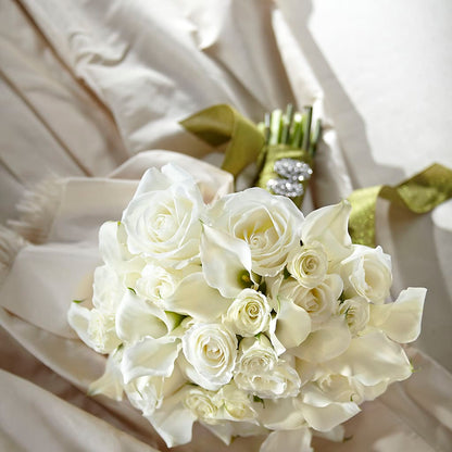 Serene Highness Bouquet – VINE & IVY FLOWERS, Suffield CT