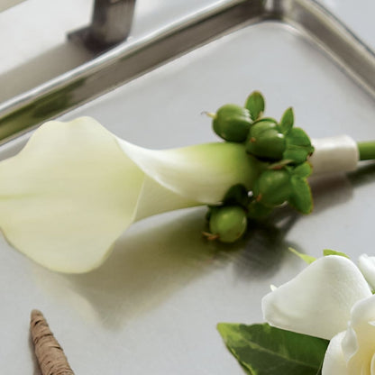 White Calla Boutonniere – VINE & IVY FLOWERS, Suffield CT